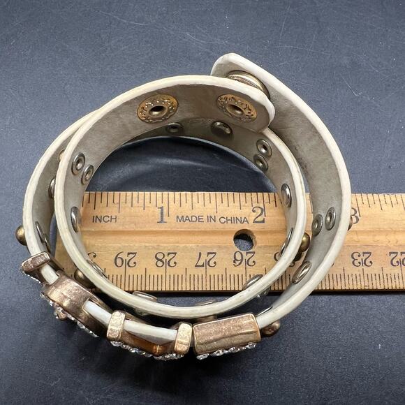 Yik Fung Rhinestone Studded Love White Leather Wrap Bracelet Snap Closure - Picture 10 of 11